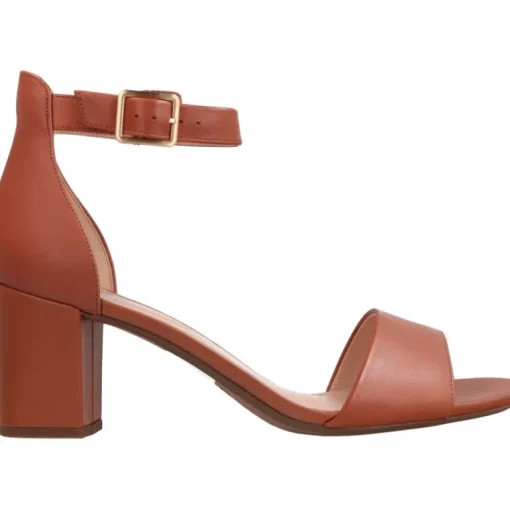 Clarks Deva Mae Tan Leather