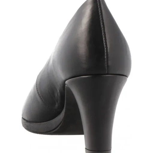 Gabor Antia Black